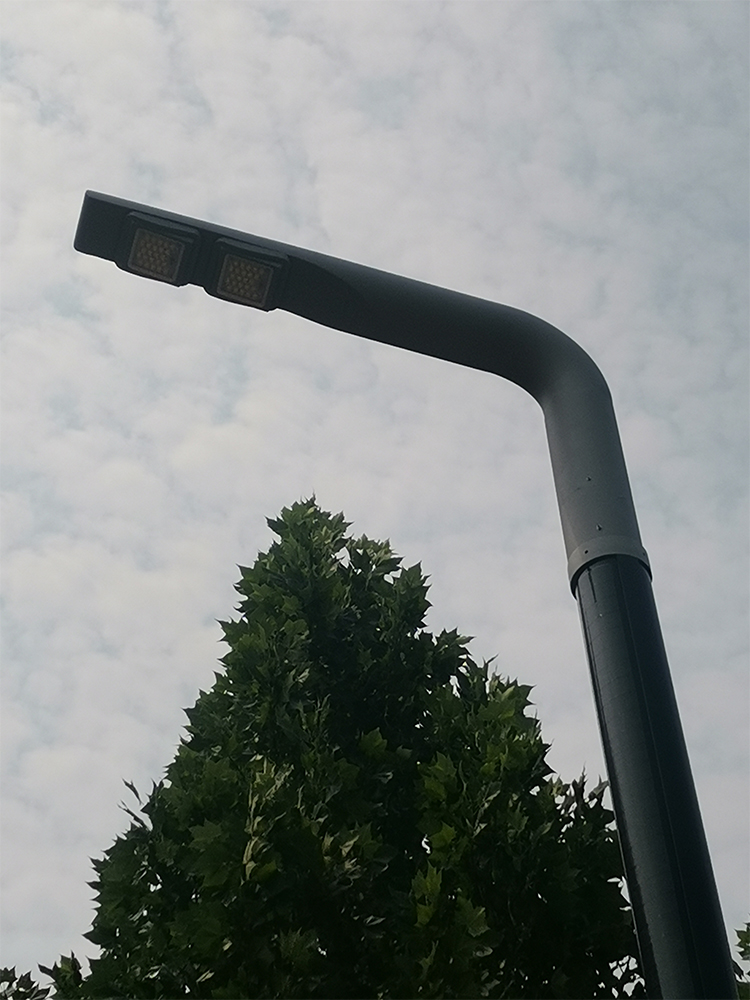 LED 30-60W Solar Wrap Pole Vertical Solar System-NEWLIGHT ENERGY