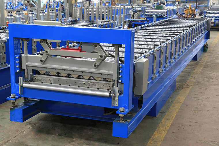Oluklu Çelik Panel Rulo Şekillendirme Makinesi