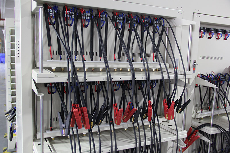 Prismatic Battery Tester